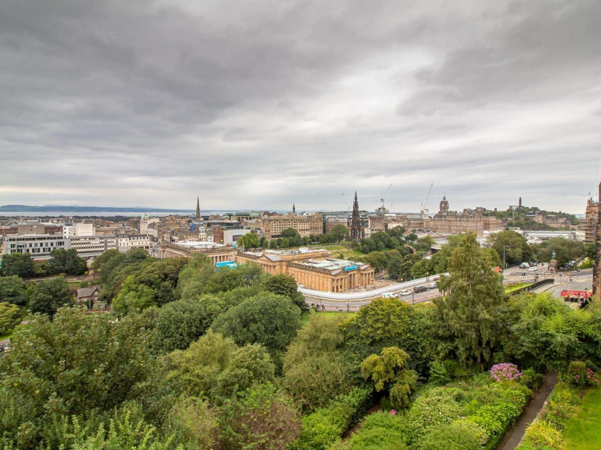 Luxury Royal Mile Apartment By The Castle - Sleeps 4 Edinburgh Kültér fotó