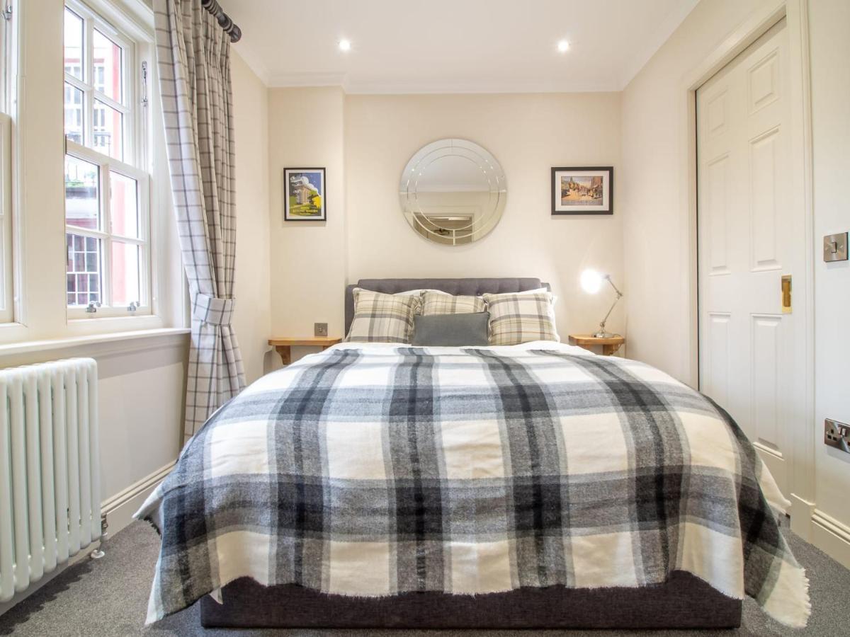 Luxury Royal Mile Apartment By The Castle - Sleeps 4 Edinburgh Kültér fotó