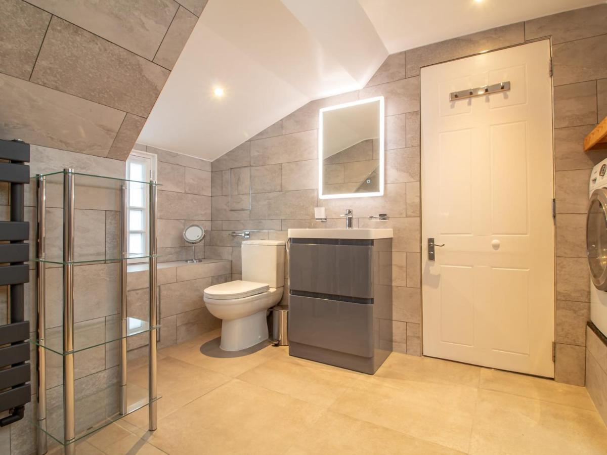 Luxury Royal Mile Apartment By The Castle - Sleeps 4 Edinburgh Kültér fotó